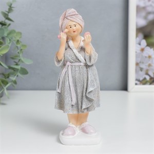 Сувенир  "Пышечка в халате" 16,5х5х6 см